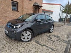 Grau Gebraucht 2014 BMW i3 Kleinwagen | 9.900 € (Guter Preis)