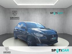 Schwarz Gebraucht 2023 Peugeot e-208 Allure Kleinwagen | 20.990 € (Fairer Preis)