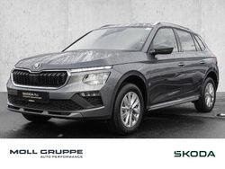 Graphitegrau metallic Neu 2025 Skoda Kamiq Selection SUV | 25.470 € (Fairer Preis)