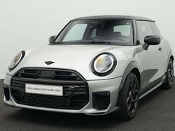 Grau Gebraucht 2024 Mini John Cooper Works Kleinwagen | 29.230 € (Superpreis)
