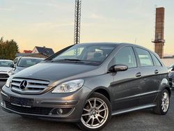 Grau Gebraucht 2006 Mercedes B200 Van / Kleinbus | 3.499 € (Guter Preis)