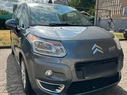 Grau Gebraucht 2009 Citroën C3 Picasso Exclusive Van / Kleinbus | 2.600 € (Guter Preis)