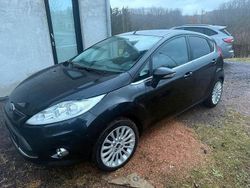 Schwarz Gebraucht 2010 Ford Fiesta Titanium Kleinwagen | 3.800 € (Fairer Preis)