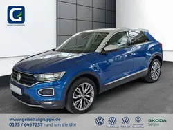Blau Gebraucht 2018 VW T-Roc Active SUV | 19.730 € (Superpreis)