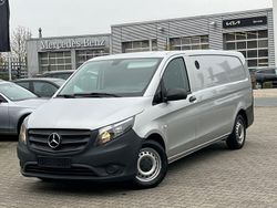 Silber Gebraucht 2018 Mercedes Vito Van / Kleinbus | 14.500 € (Fairer Preis)