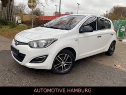Weiß Gebraucht 2014 Hyundai i20 Kleinwagen | 6.980 € (Fairer Preis)