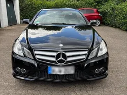 Schwarz Gebraucht 2010 Mercedes E250 AMG Coupé | 14.000 € (Etwas zu teuer)
