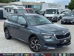 Grau Gebraucht 2021 Skoda Kamiq Drive SUV | 18.990 € (Fairer Preis)