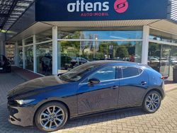 Deep crystal blue Gebraucht 2022 Mazda 3 Selection Limousine | 23.980 € (Fairer Preis)