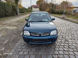 Blau Gebraucht 2000 Nissan Micra Kleinwagen | 888 € (Guter Preis)