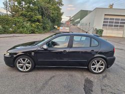 Schwarz Gebraucht 2005 Seat Leon Limousine | 5.999 € (Teuer)