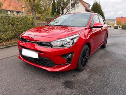 Rot Gebraucht 2021 Kia Rio Vision Limousine | 12.500 € (Fairer Preis)