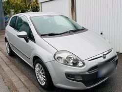Grau Gebraucht 2009 Fiat Punto Evo Kleinwagen | 2.800 € (Fairer Preis)