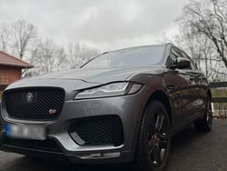 Grau Gebraucht 2019 Jaguar F-Pace S SUV | 29.999 € (Fairer Preis)