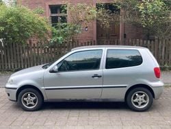 Silber Gebraucht 2001 VW Polo Coupé | 800 € (Guter Preis)