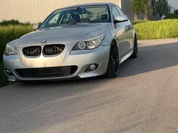 Silber Gebraucht 2004 BMW 525 M Sport Limousine | 10.499 €