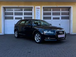 Schwarz Gebraucht 2013 Audi A3 Sportback Attraction Limousine | 7.990 € (Fairer Preis)