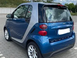 Blau Gebraucht 2014 Smart ForTwo Coupé Passion Kleinwagen | 7.600 € (Etwas zu teuer)