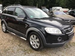 Schwarz Gebraucht 2009 Chevrolet Captiva SUV | 3.499 € (Etwas zu teuer)