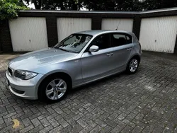 Weiß Gebraucht 2010 BMW 118 Kleinwagen | 5.400 € (Fairer Preis)