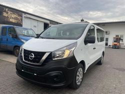 Weiß Gebraucht 2018 Nissan NV300 Van | 19.900 € (Teuer)