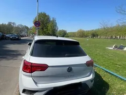 Weiß Gebraucht 2021 VW T-Roc Active SUV | 22.000 € (Guter Preis)