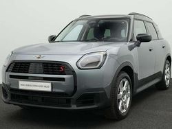 Grün Gebraucht 2024 Mini Countryman Classic SUV | 37.253 €