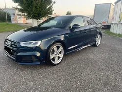 Blau Gebraucht 2019 Audi A3 S-Line Limousine | 18.790 €