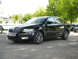 Schwarzmagic perleffekt Gebraucht 2015 Skoda Octavia Limousine | 13.889 € (Fairer Preis)