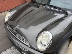 Grau Gebraucht 2006 Mini Cooper Kleinwagen | 3.400 € (Fairer Preis)