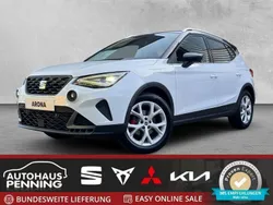 Weiss Neu 2025 Seat Arona FR SUV | 31.450 € (Teuer)