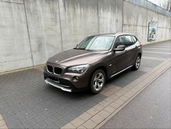 Braun Gebraucht 2011 BMW X1 SUV | 8.500 €
