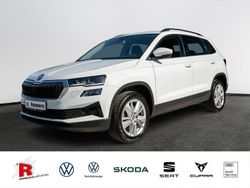 Weiß Gebraucht 2024 Skoda Karoq Selection SUV | 33.790 € (Fairer Preis)