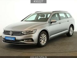 Silber Gebraucht 2022 VW Passat Business Kombi | 19.890 € (Guter Preis)