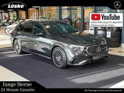 Grau Gebraucht 2023 Mercedes E300 AMG Kombi | 60.900 € (Etwas zu teuer)