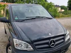 Grau Gebraucht 2013 Mercedes Vito Van / Kleinbus | 8.100 €