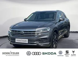 Grau Gebraucht 2021 VW Touareg Elegance SUV | 46.950 € (Fairer Preis)