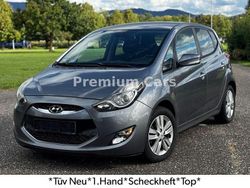 Grau Gebraucht 2012 Hyundai ix20 Style Van / Kleinbus | 4.990 € (Fairer Preis)