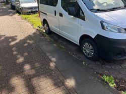 Weiß Gebraucht 2010 Nissan Evalia Premium Edition Van / Kleinbus | 7.000 € (Etwas zu teuer)