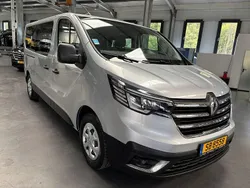 Grau Gebraucht 2023 Renault Trafic Zen Van | 33.890 € (Teuer)