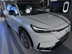 Urban grey pearl Neu 2025 Honda e:Ny1 Advance SUV | 38.590 € (Fairer Preis)
