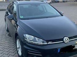 Schwarz Gebraucht 2020 VW Golf VII R-line Limousine | 20.500 € (Fairer Preis)
