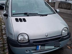 Silber Gebraucht 2001 Renault Twingo Expression Kleinwagen | 1.300 € (Guter Preis)