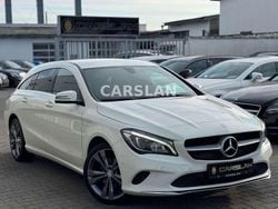 Calcitweiss/zirrusweiss Gebraucht 2017 Mercedes CLA180 Limousine | 17.998 € (Fairer Preis)