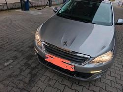 Grau Gebraucht 2014 Peugeot 308 Limousine | 4.500 € (Guter Preis)
