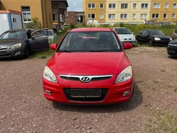 Rot Gebraucht 2007 Hyundai i30 Classic Limousine | 1.399 € (Superpreis)