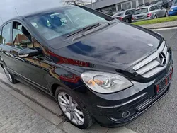 Mercedes B200