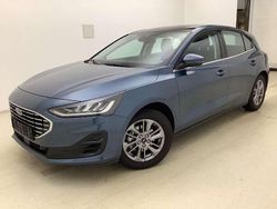 Chromablau metallic Gebraucht 2025 Ford Focus Titanium Limousine | 24.900 € (Guter Preis)