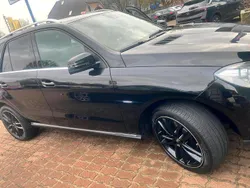 Schwarz Gebraucht 2012 Mercedes ML350 SUV | 14.000 € (Guter Preis)