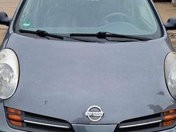 Grau Gebraucht 2003 Nissan Micra Kleinwagen | 1.700 €